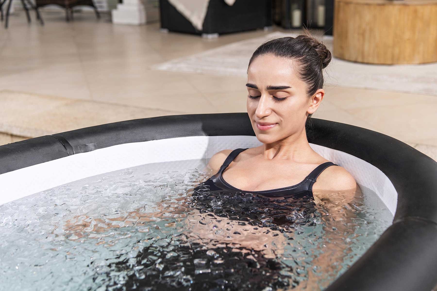 Glacial Dip™ Pro Ice Bath Cold Plunge Recovery Tub with Pump - Image 4