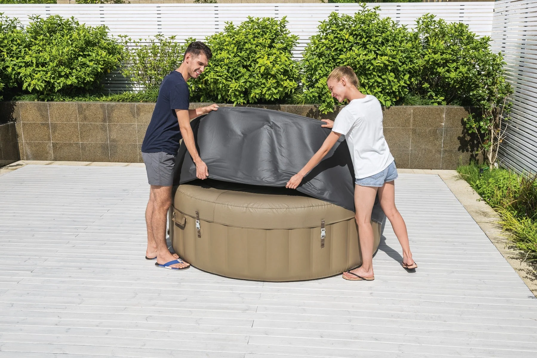 Round Thermal Hot Tub Cover - Large 196cm x 71cm - Image 16