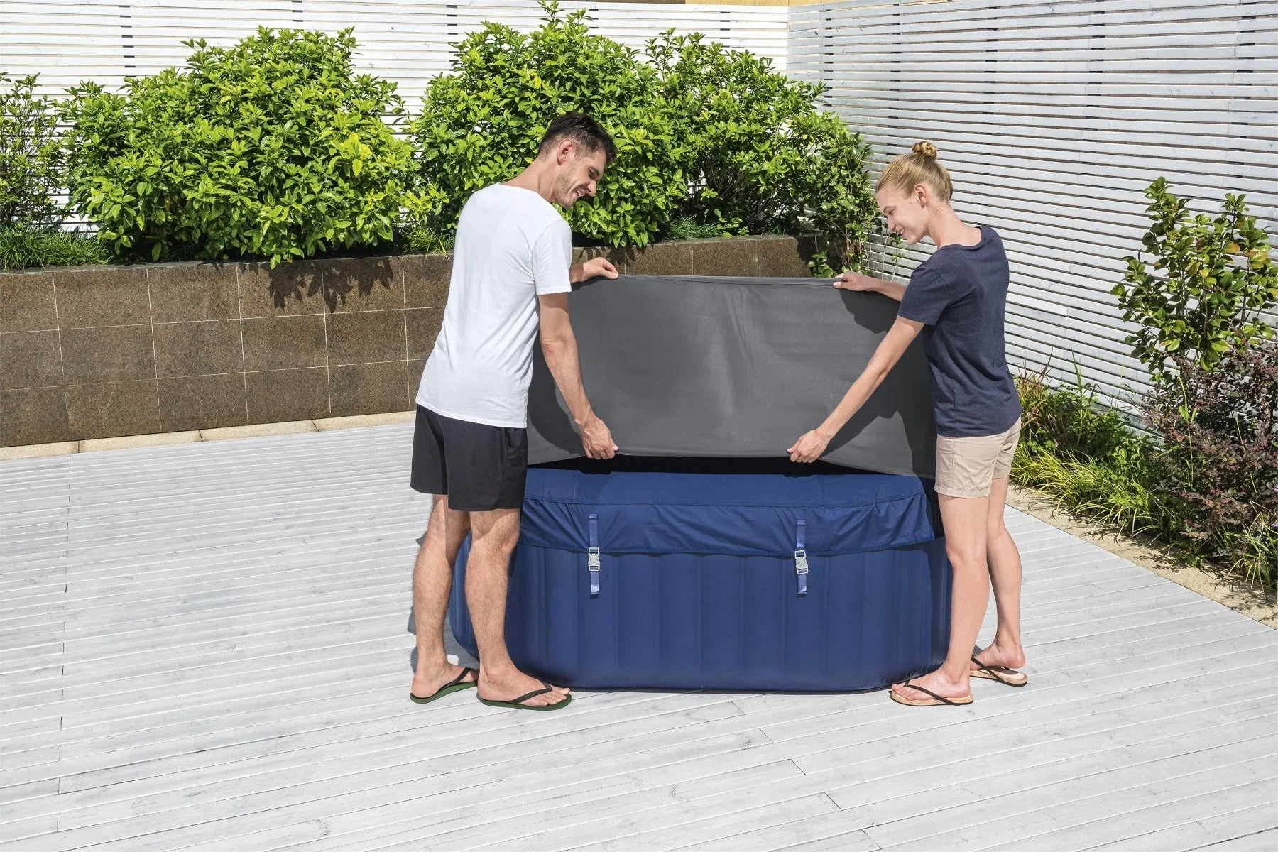 Square Thermal Hot Tub Cover - Large 201cm x 85cm - Image 3